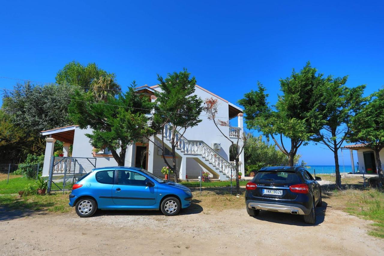 Beach Villa Vasso 아카라비 외부 사진