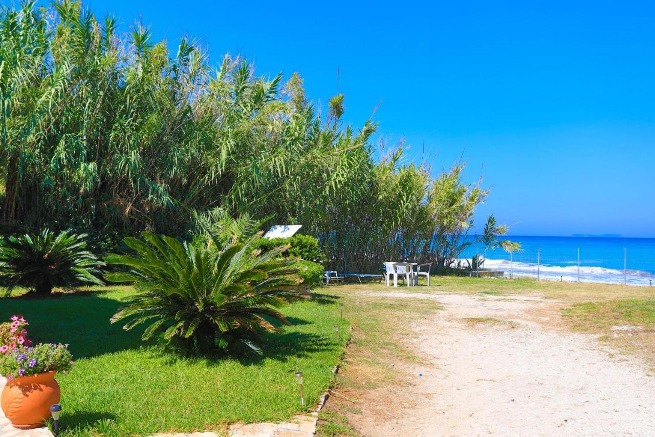 Beach Villa Vasso 아카라비 외부 사진
